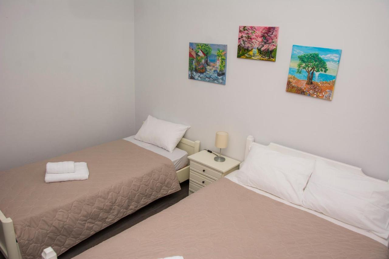 Stefanie'S Rooms 2 Asprovalta Esterno foto